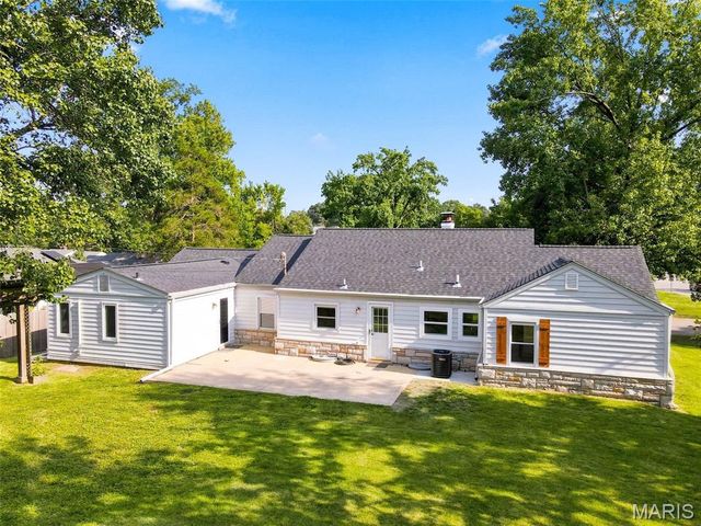 1463 Ronald Drive, St Louis, MO 63119