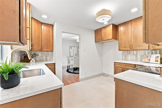 1463 Ronald Drive, St Louis, MO 63119