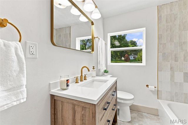 1463 Ronald Drive, St Louis, MO 63119