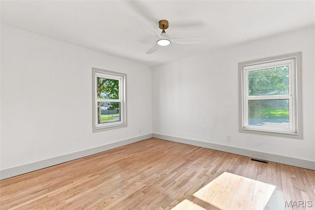 1463 Ronald Drive, St Louis, MO 63119