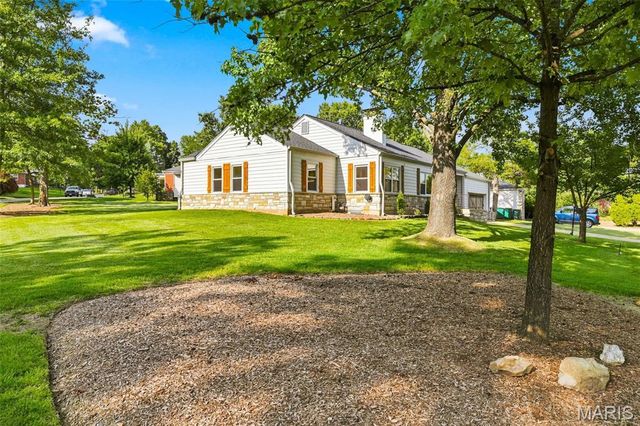 1463 Ronald Drive, St Louis, MO 63119