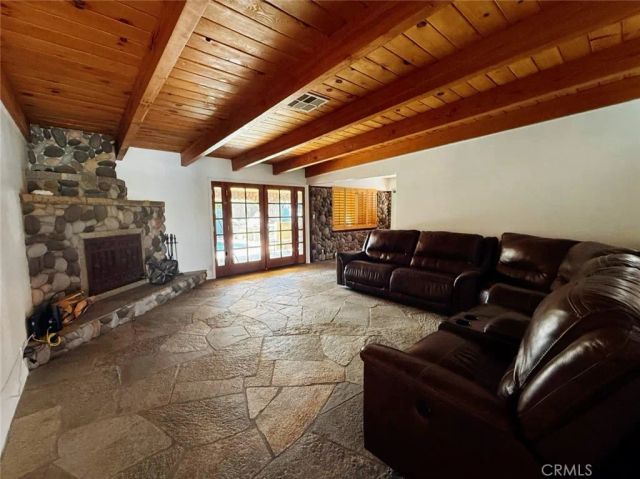 7029 Bellaire, Los Angeles, CA 91605