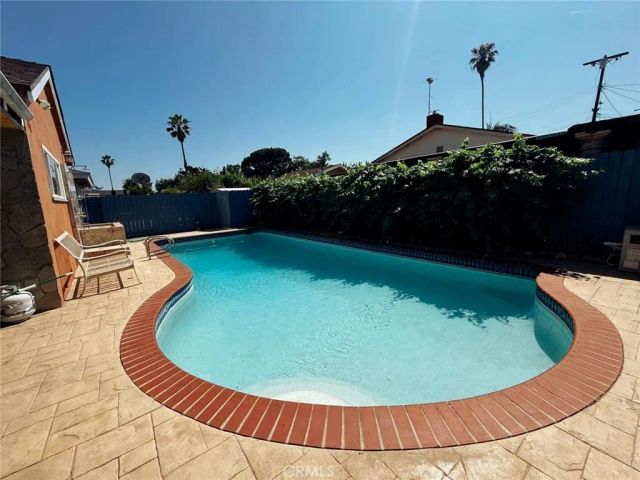 7029 Bellaire, Los Angeles, CA 91605