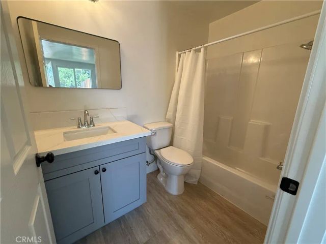 7029 Bellaire, Los Angeles, CA 91605