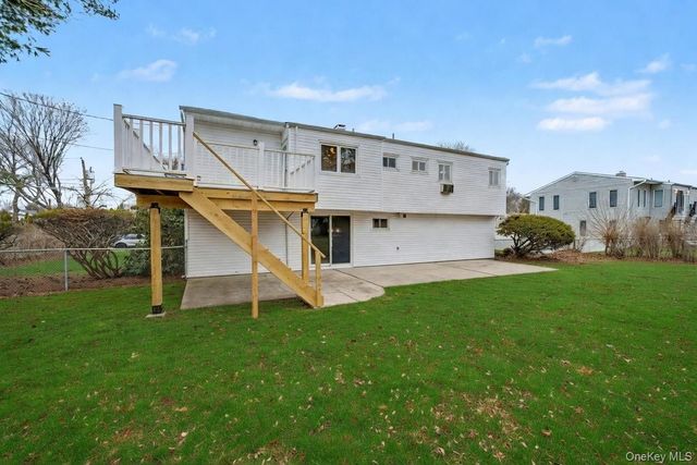 4 Bethal Lane, Commack, NY 11725
