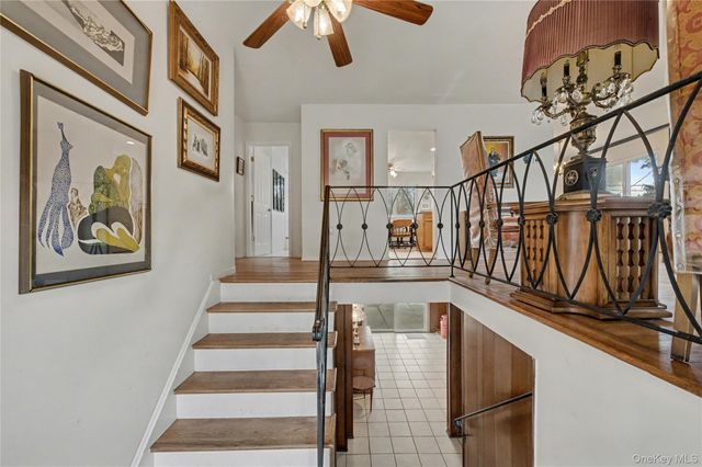 4 Bethal Lane, Commack, NY 11725