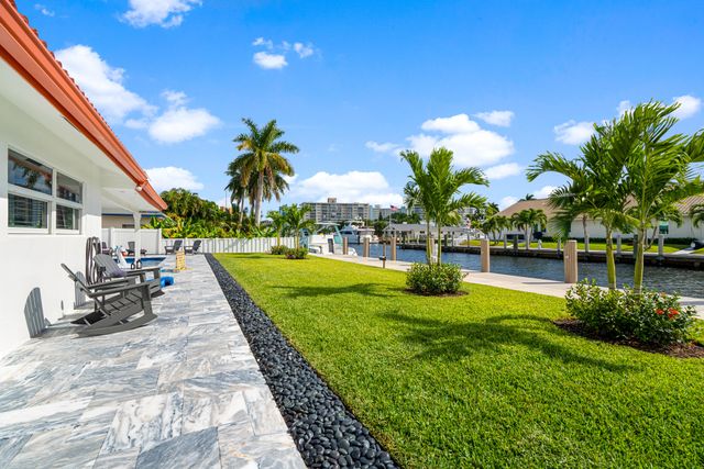 2760 NE 7TH Street, Pompano Beach, FL 33062