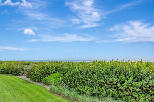 7420 S OCEAN Drive 215, Jensen Beach, FL 34957