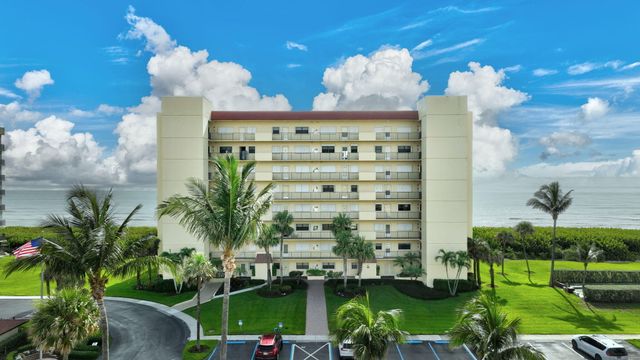 7420 S OCEAN Drive 215, Jensen Beach, FL 34957