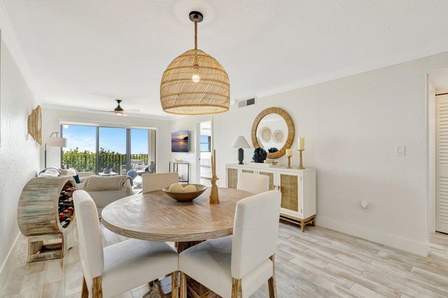7420 S OCEAN Drive 215, Jensen Beach, FL 34957
