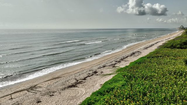 7420 S OCEAN Drive 215, Jensen Beach, FL 34957