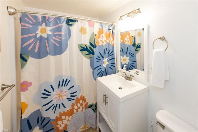 419 26th ST, Virginia Beach, VA 23451