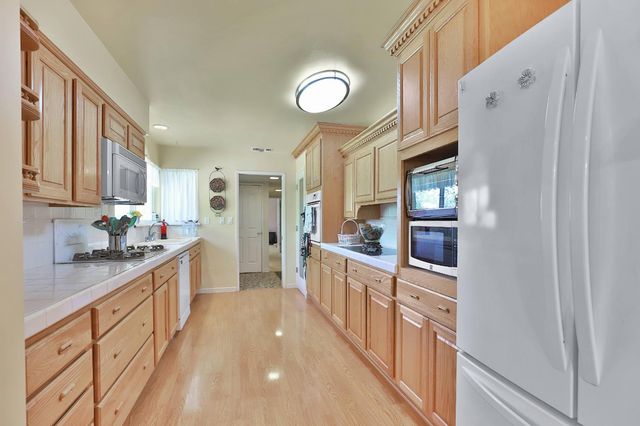 3840 Greenstone Rd, Placerville, CA 95667