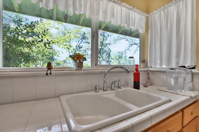 3840 Greenstone Rd, Placerville, CA 95667