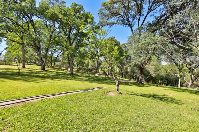 3840 Greenstone Rd, Placerville, CA 95667