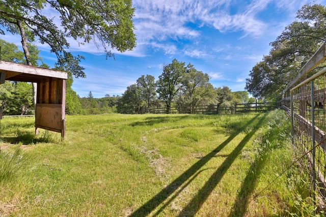 3840 Greenstone Rd, Placerville, CA 95667