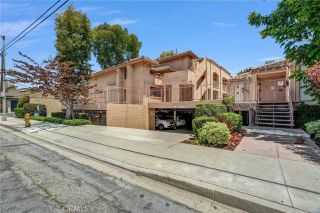 4121 HATHAWAY # 2, Long Beach, CA 90815