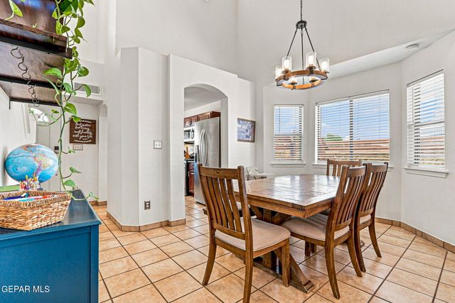 11881 Mesquite Miel Drive, El Paso, TX 79934