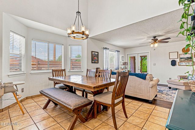 11881 Mesquite Miel Drive, El Paso, TX 79934