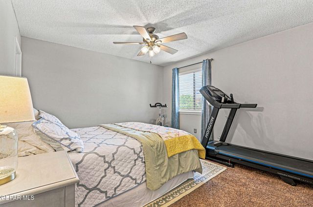 11881 Mesquite Miel Drive, El Paso, TX 79934