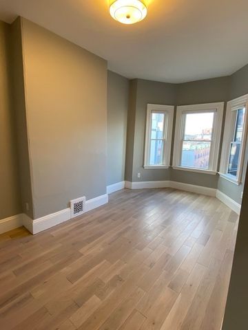 1 Wigglesworth 2, Boston, MA 02120