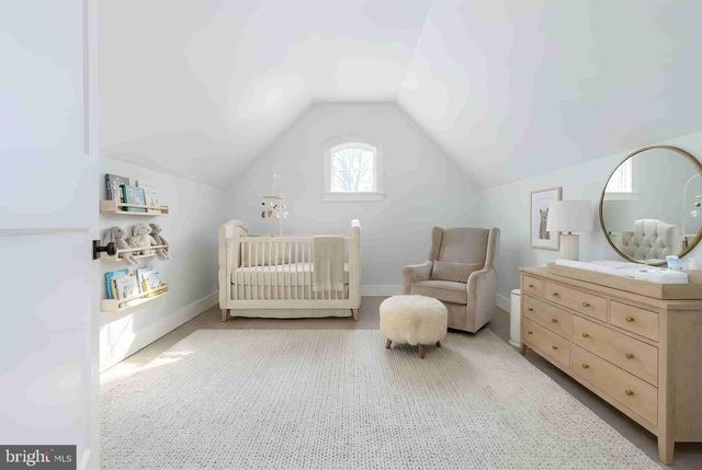 102 RAILROAD AVE, Chalfont, PA 18914