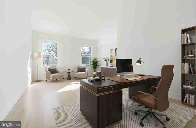 102 RAILROAD AVE, Chalfont, PA 18914