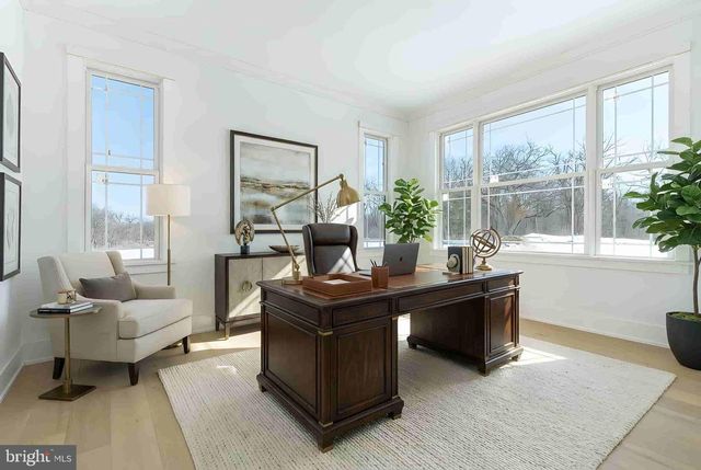 102 RAILROAD AVE, Chalfont, PA 18914