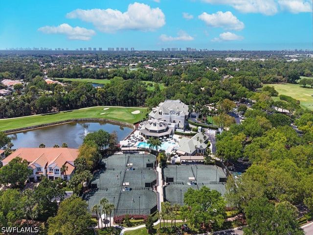 2285 Harmony LN 104, Naples, FL 34109