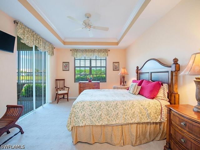 2285 Harmony LN 104, Naples, FL 34109