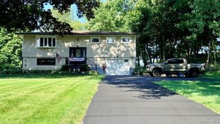 128 Shear Hill Road, Mahopac, NY 10541