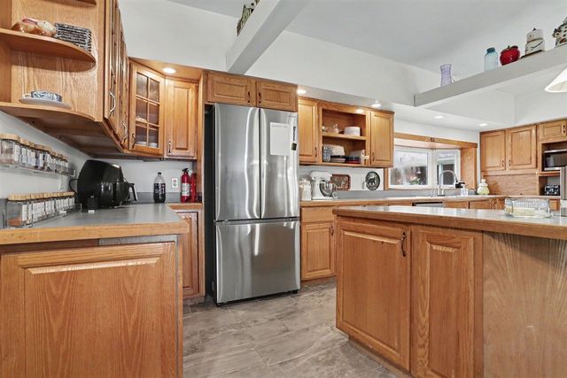 732 Community Drive, Battle Creek, MI 49014