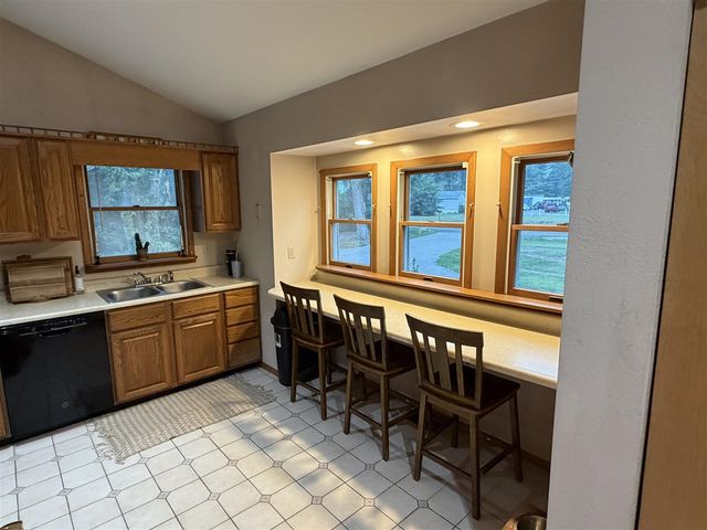 1055 Miller, Plainwell, MI 49080