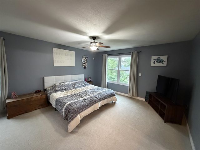 1055 Miller, Plainwell, MI 49080