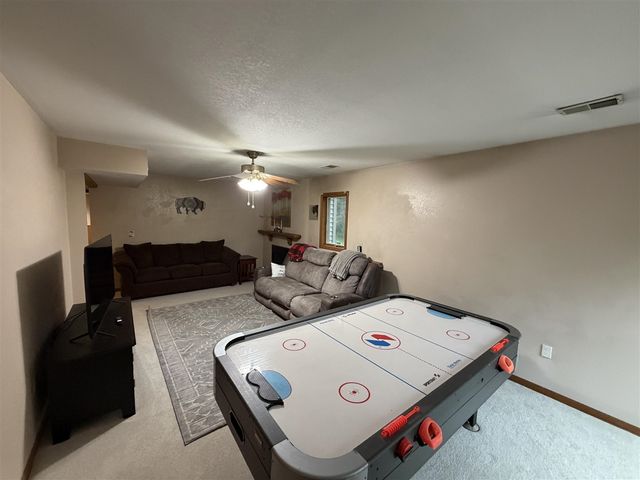 1055 Miller, Plainwell, MI 49080