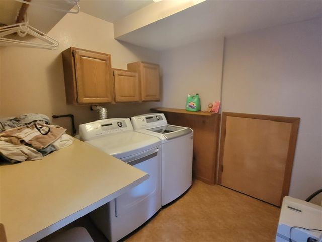 1055 Miller, Plainwell, MI 49080