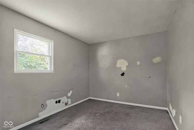4140 Mellis Drive, Indianapolis, IN 46235