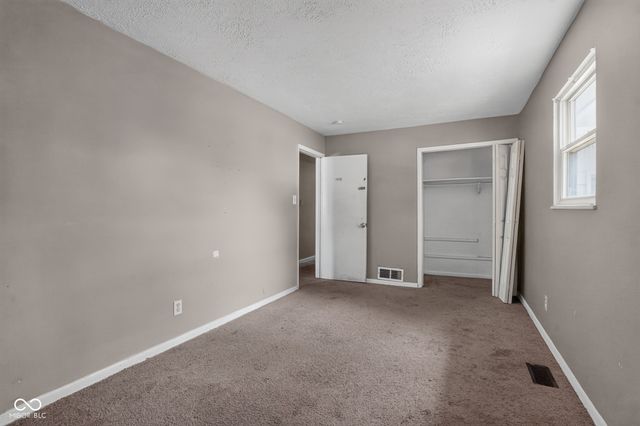 4140 Mellis Drive, Indianapolis, IN 46235