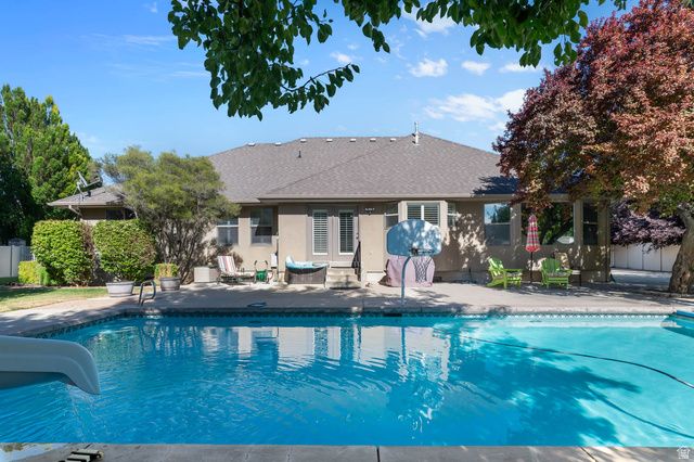 11474 S JORDAN FARMS RD, South Jordan, UT 84095