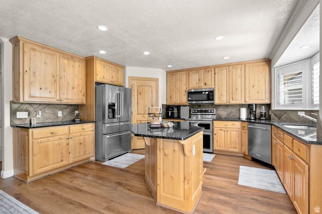11474 S JORDAN FARMS RD, South Jordan, UT 84095