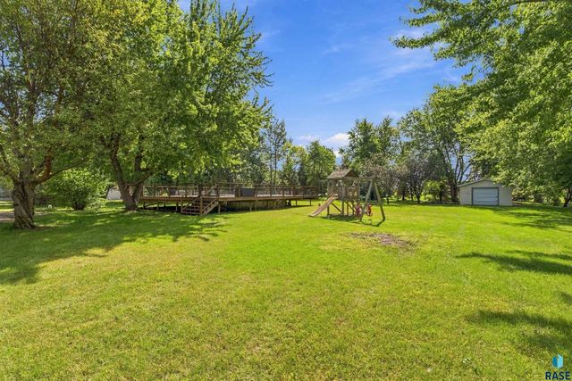 27091 Mariah Pl Place, Harrisburg, SD 57032