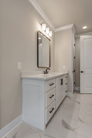 1561 John Sharp Rd, Spring Hill, TN 37174