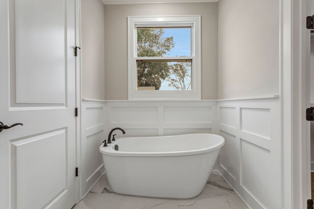 1561 John Sharp Rd, Spring Hill, TN 37174