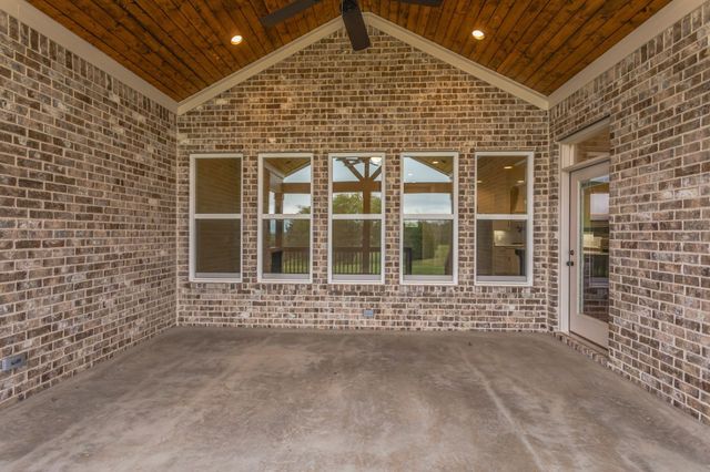 1561 John Sharp Rd, Spring Hill, TN 37174