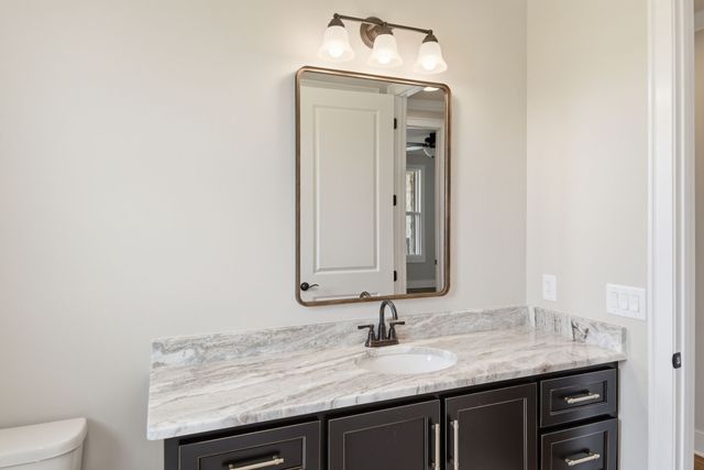 1561 John Sharp Rd, Spring Hill, TN 37174