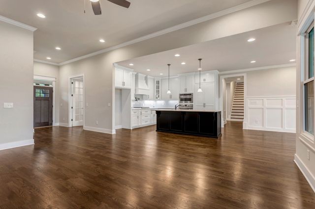 1561 John Sharp Rd, Spring Hill, TN 37174