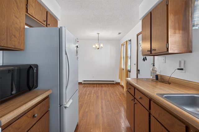 201 22nd Avenue SW, Altoona, IA 50009