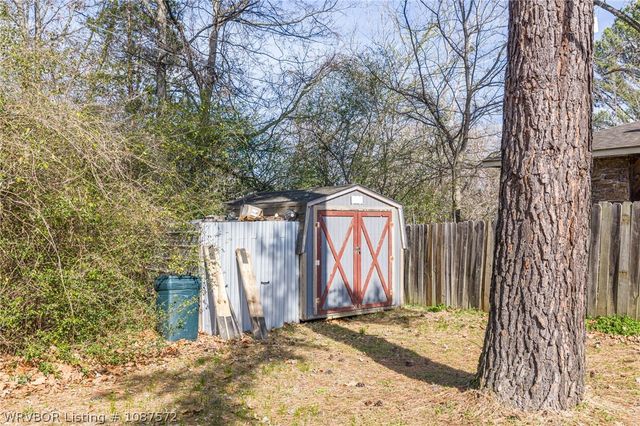 109 Vista Hills Boulevard, Van Buren, AR 72956