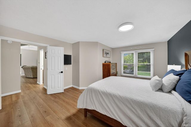 51679 Stoneham Way, Granger, IN 46530