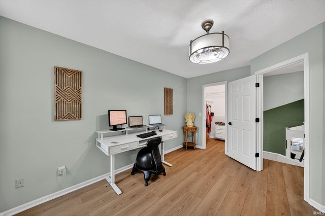 51679 Stoneham Way, Granger, IN 46530